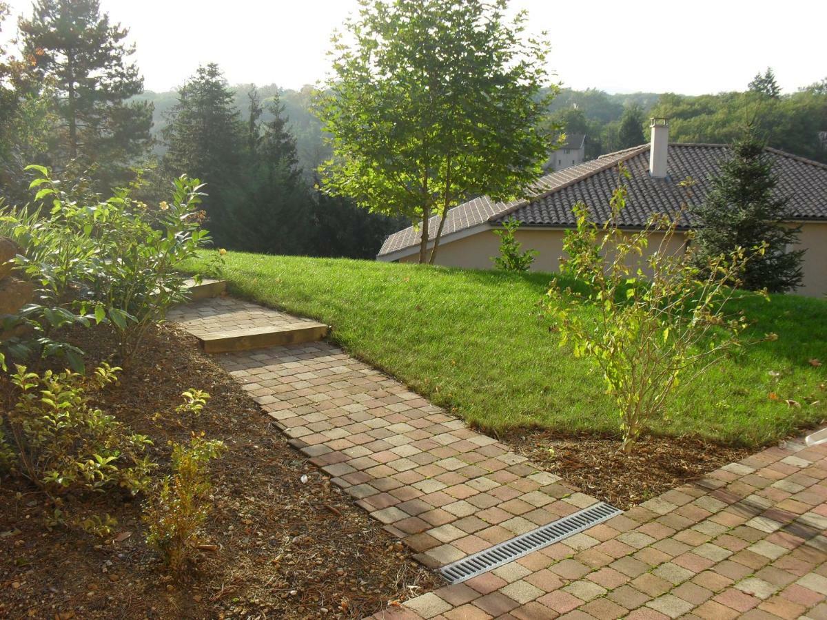Appartement Dans Propriete Calme En Pleine Nature Charbonnières-les-Bains Eksteriør bilde